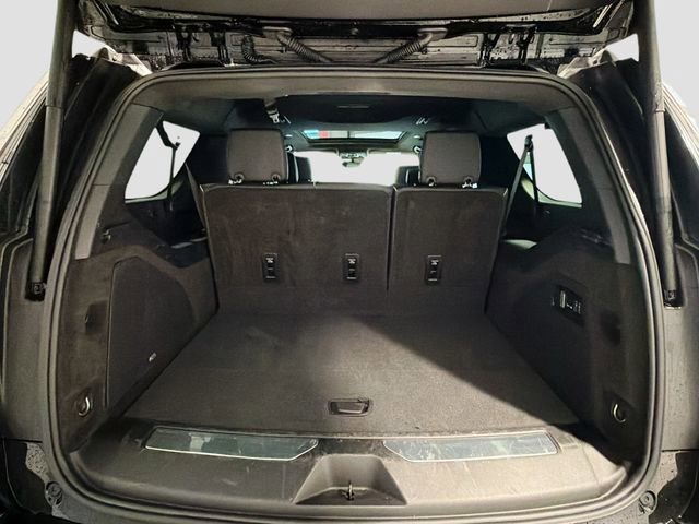 Used 2025 Cadillac Escalade ESV Premium Luxury image 25