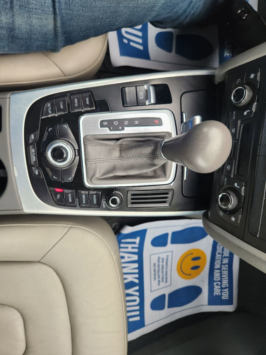 Used 2010 Audi A4 2.0T Premium Plus image 16