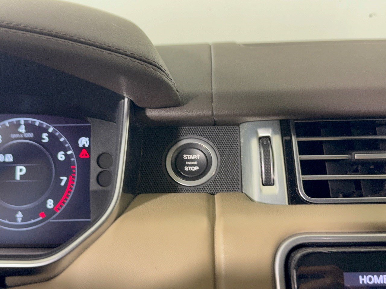 Used 2019 Land Rover Range Rover Supercharged AWD/4WD image 20
