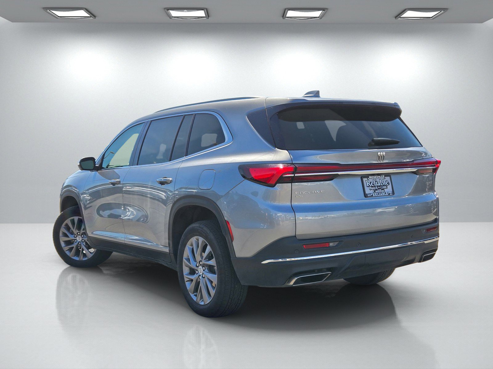 Certified 2025 Buick Enclave Preferred AWD/4WD image 6