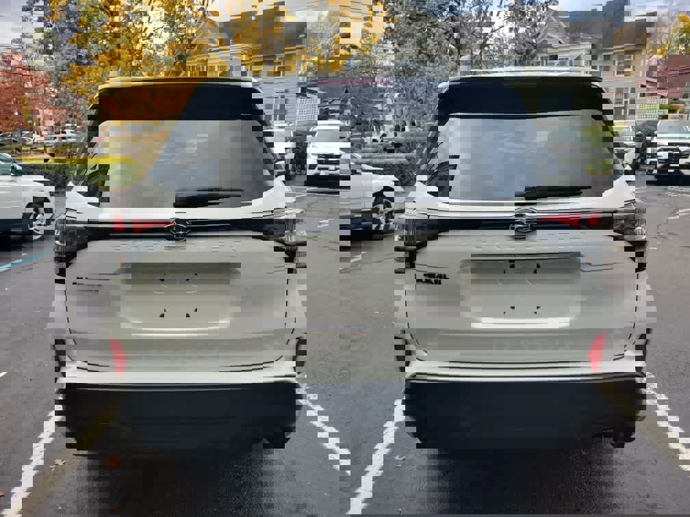 Certified 2025 Subaru Forester Premium image 4