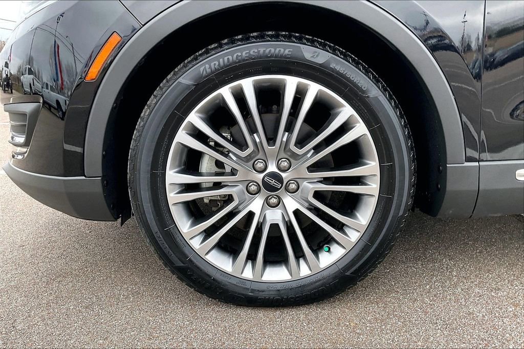 Used 2016 Lincoln MKX Reserve w/ Climate Package image 8