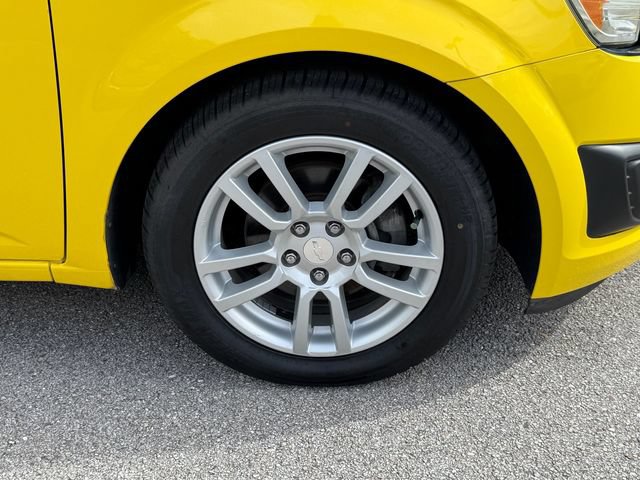 Used 2016 Chevrolet Sonic LT w/ LT Promotional Package FWD image 20