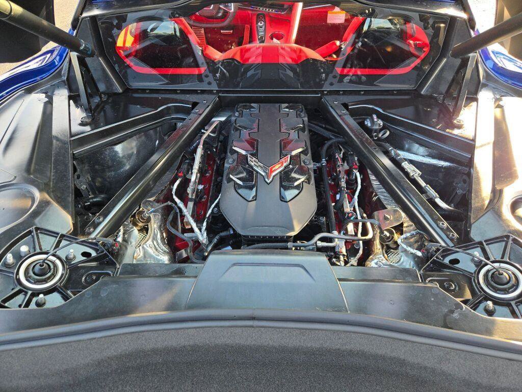 New 2027 Chevrolet Corvette Grand Sport w/ Stealth Interior Trim Package RWD image 10