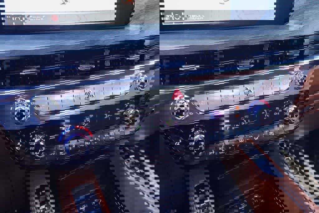 Certified 2024 Kia Telluride SX Prestige X-Line image 22