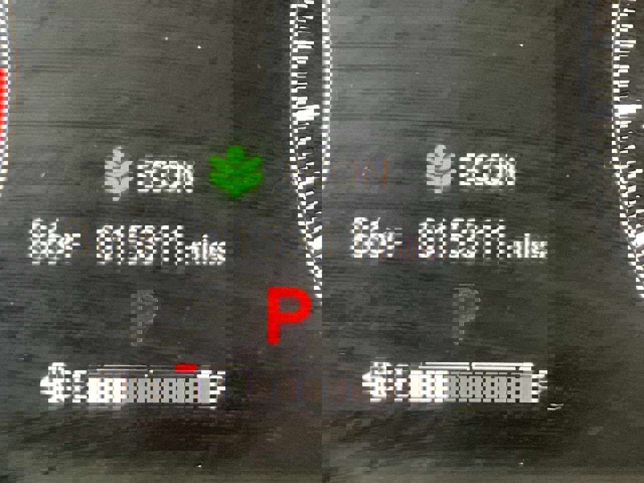 Certified 2023 Honda HR-V LX image 31