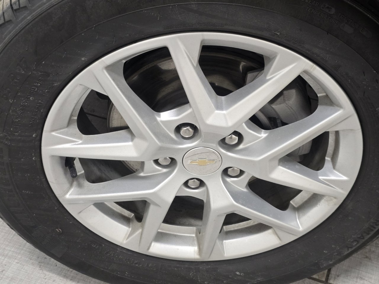 Used 2023 Chevrolet Equinox LT image 7