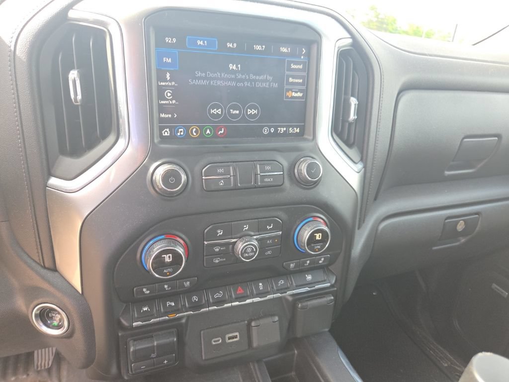 Used 2021 Chevrolet Silverado 1500 LTZ w/ Technology Package AWD/4WD image 25