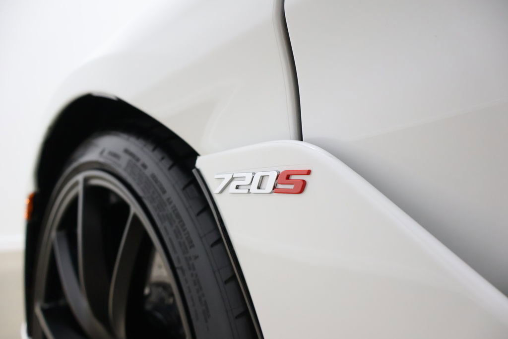 Used 2020 McLaren 720S Spider image 88