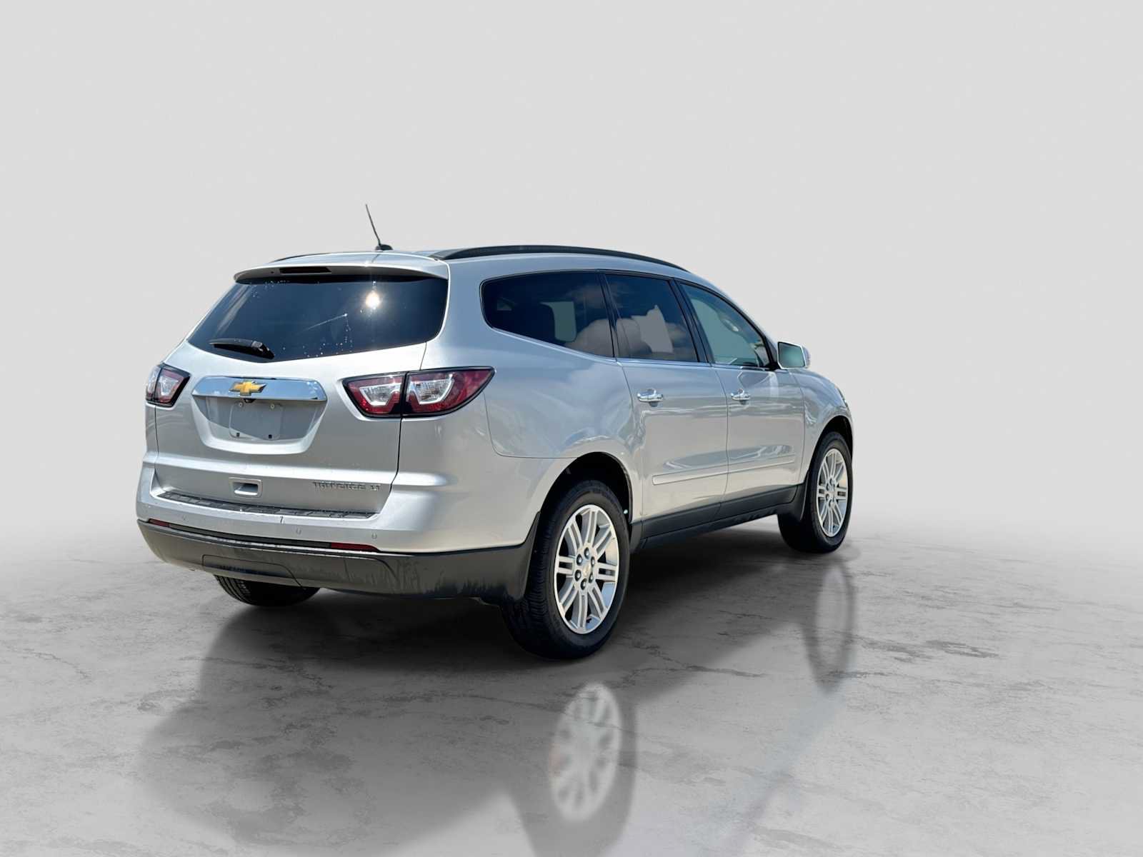 Used 2014 Chevrolet Traverse LT w/ All-Star Edition FWD image 6