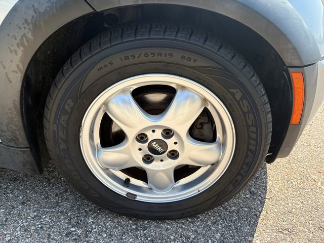 Used 2005 MINI Cooper Convertible FWD image 15