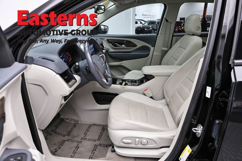 Used 2022 GMC Terrain Denali w/ Denali Premium Package AWD/4WD image 14