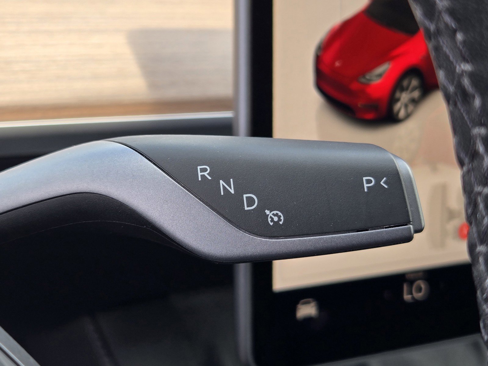 Used 2024 Tesla Model Y Long Range AWD/4WD image 23