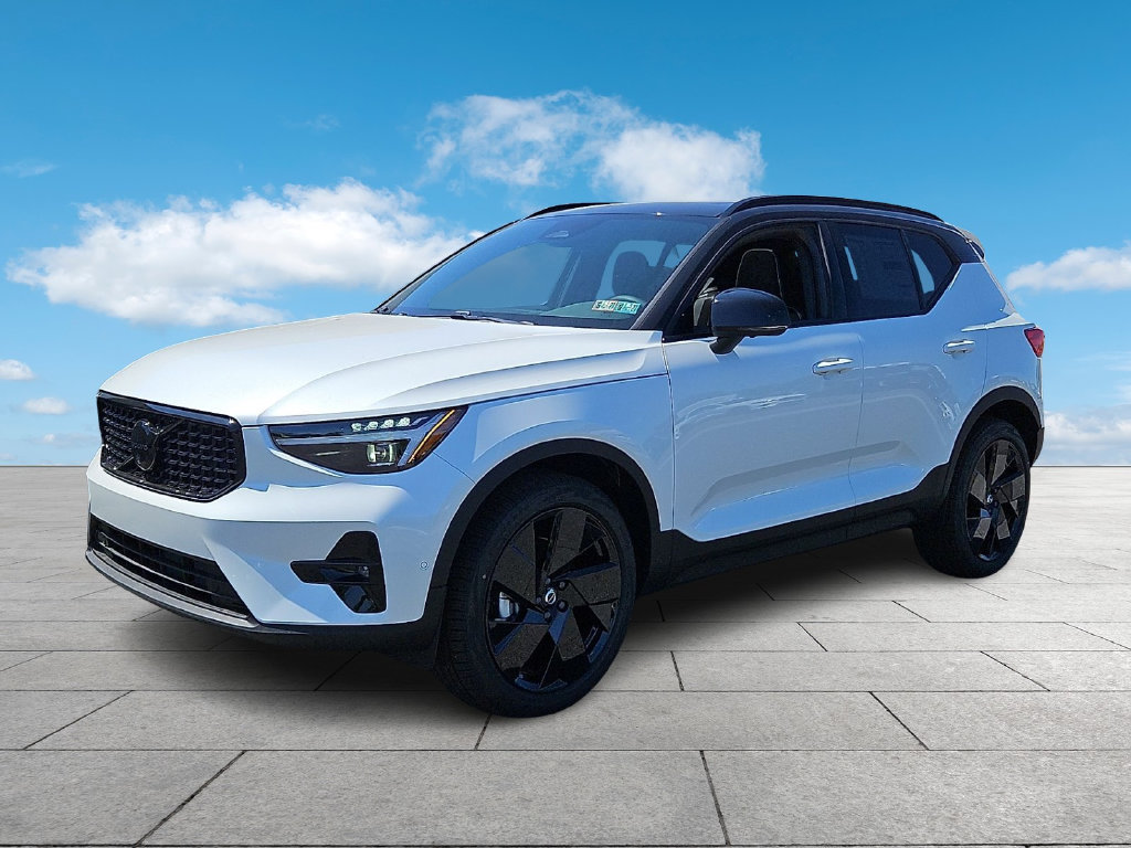 New 2026 Volvo XC40 B5 Ultra w/ Protection Package Premier AWD/4WD image 4