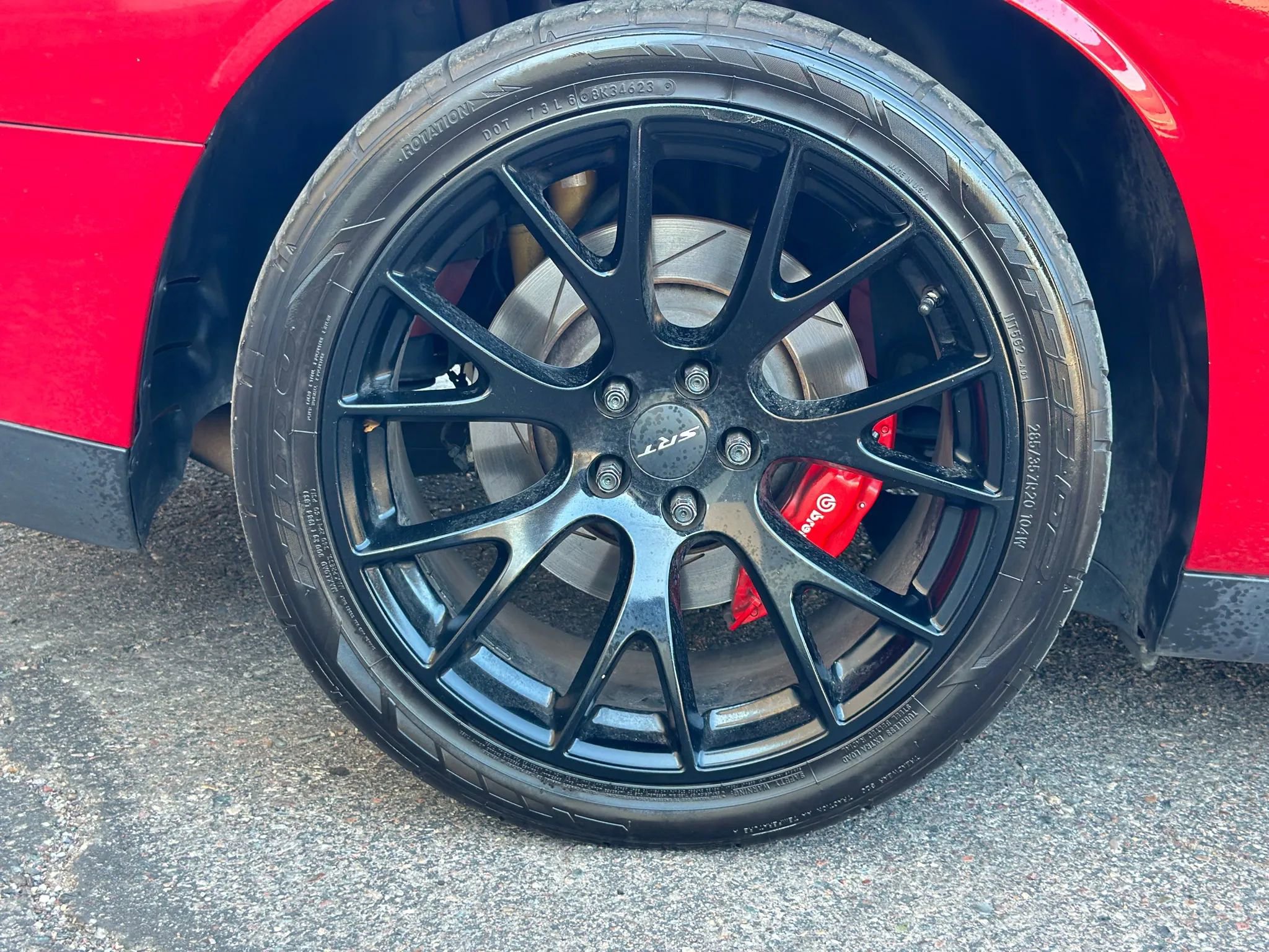 Used 2016 Dodge Challenger SRT Hellcat image 9