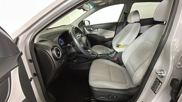 Certified 2023 Hyundai Kona SEL w/ Convenience Package AWD/4WD image 11