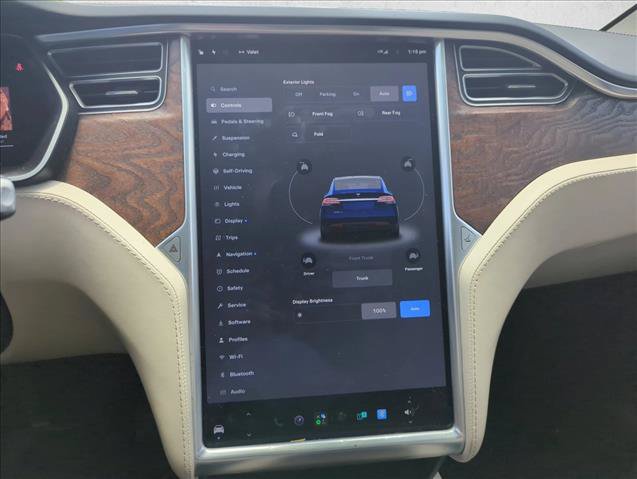 Used 2018 Tesla Model X 75D AWD/4WD image 14
