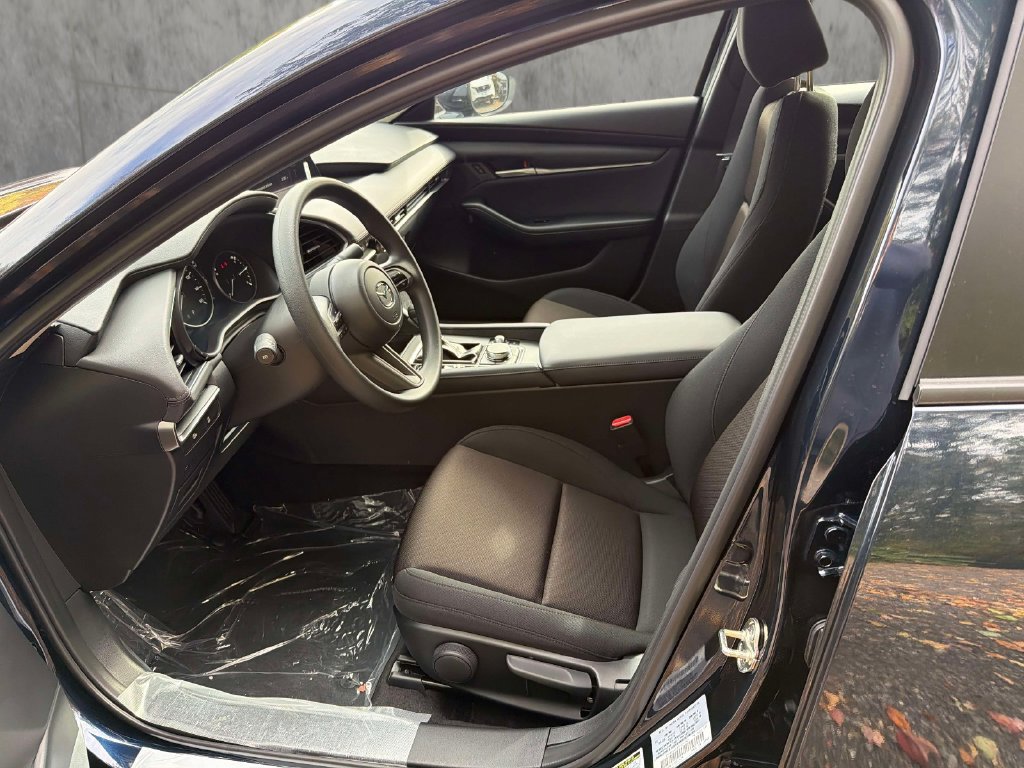 New 2026 MAZDA MAZDA3 s FWD image 11