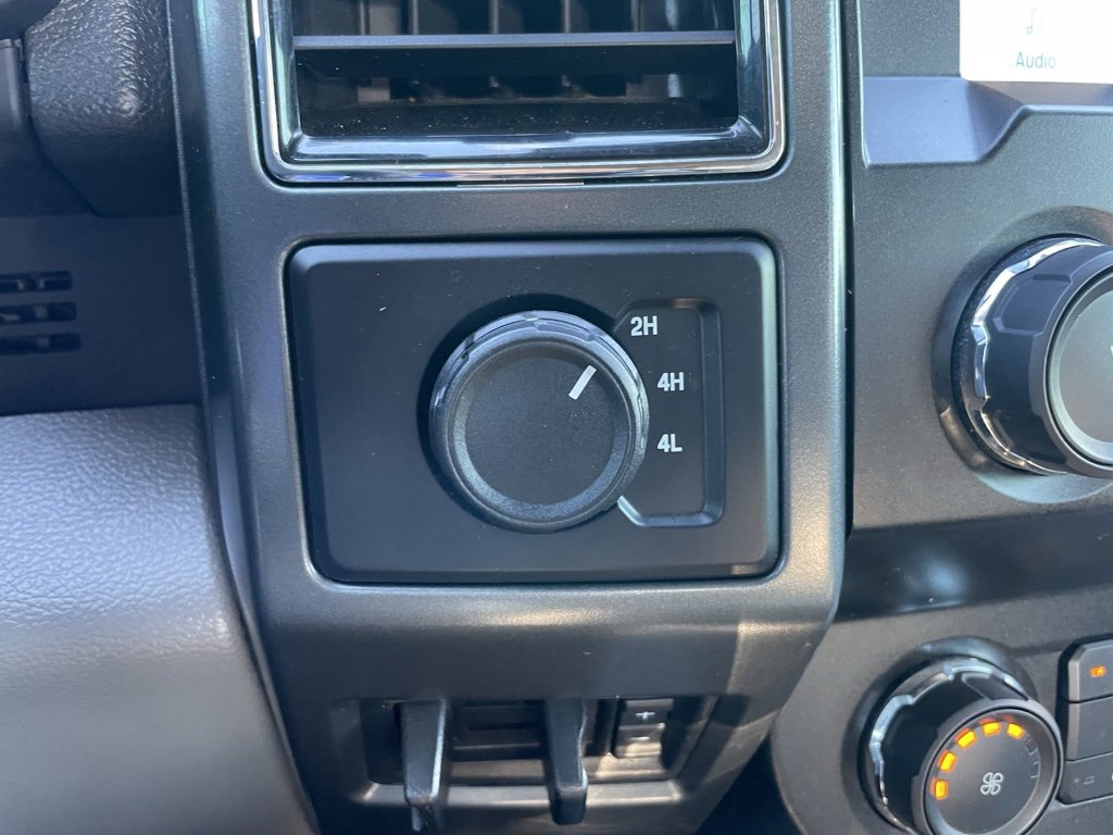 Used 2022 Ford F350 XLT w/ FX4 Off-Road Package image 45