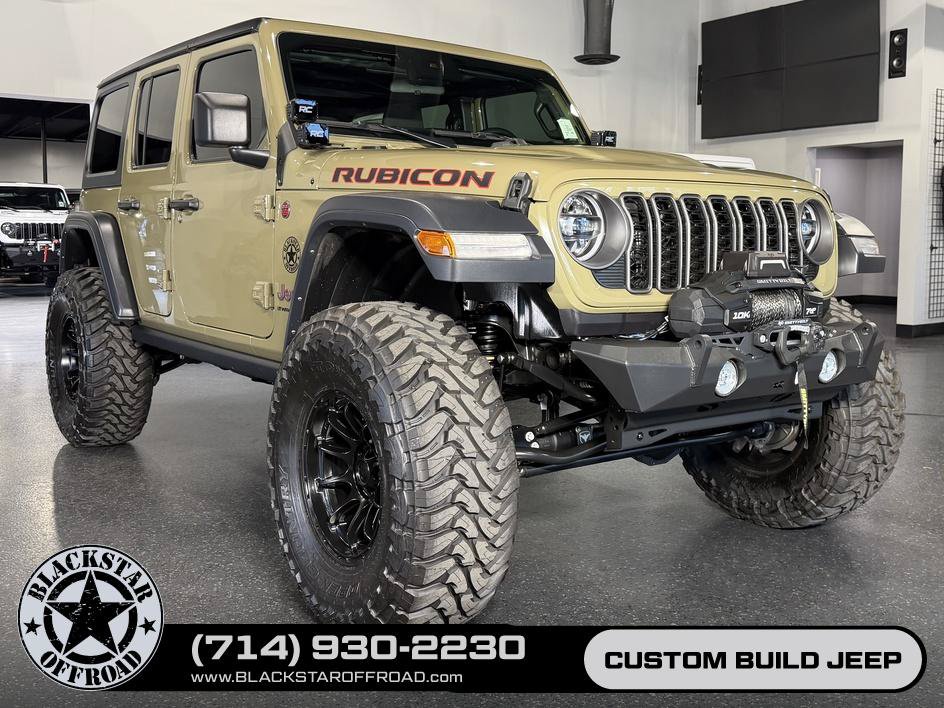 Used 2025 Jeep Wrangler Unlimited Rubicon AWD/4WD image 2