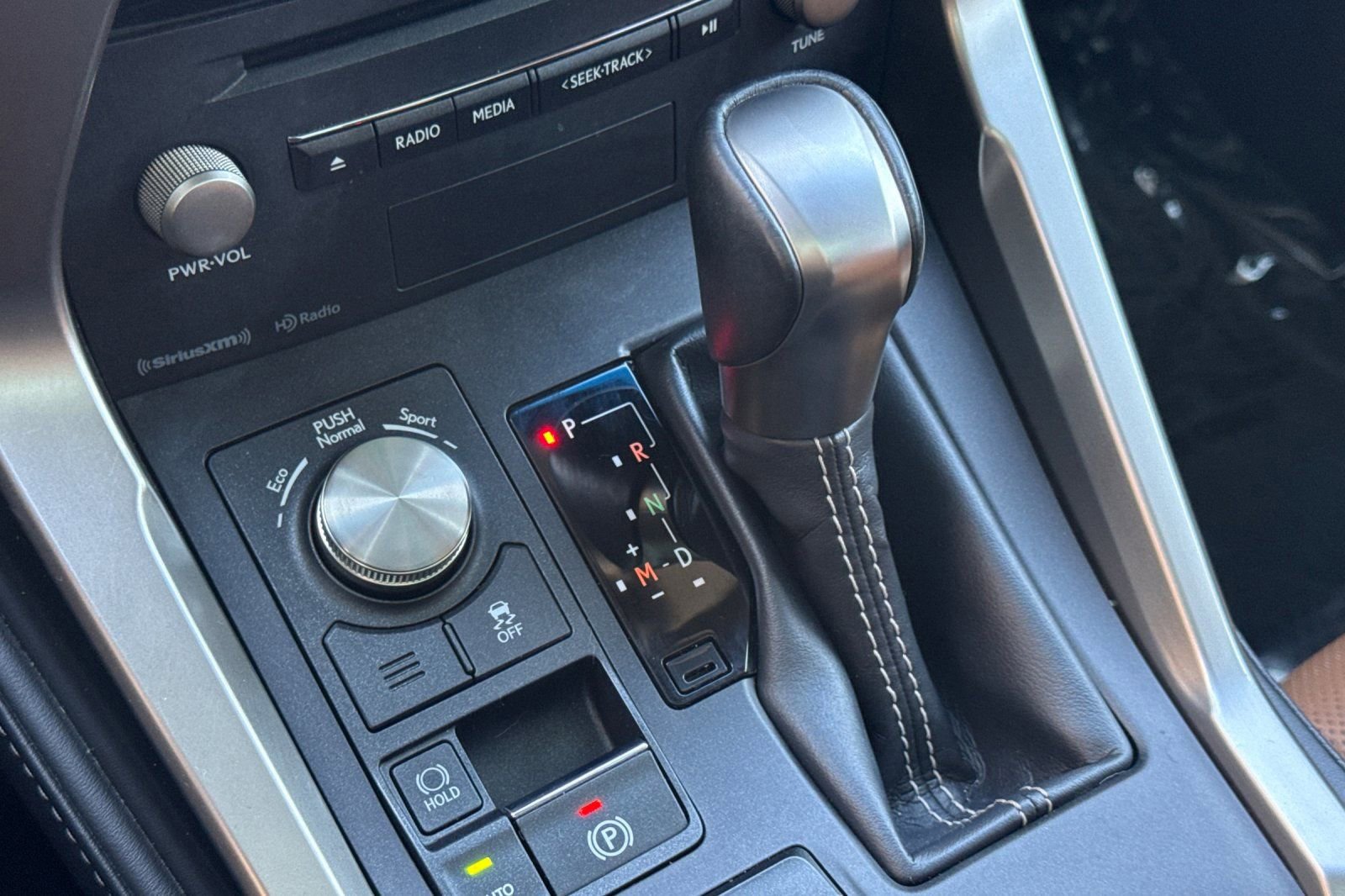 Used 2019 Lexus NX 300 FWD image 26