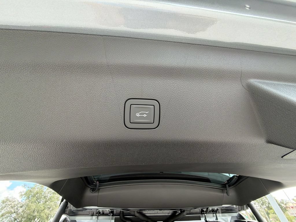 New 2026 GMC Yukon Denali w/ Advanced Technology Package AWD/4WD image 30