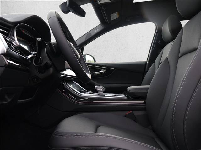 New 2026 Audi Q7 3.0T Premium Plus AWD/4WD image 4