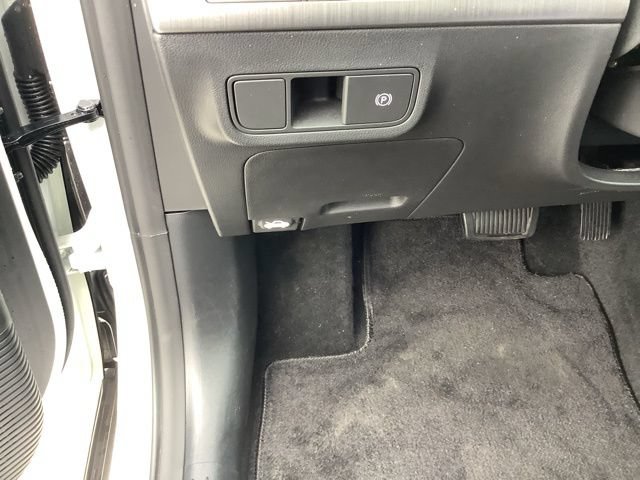 Used 2026 Hyundai Kona SE AWD/4WD image 56