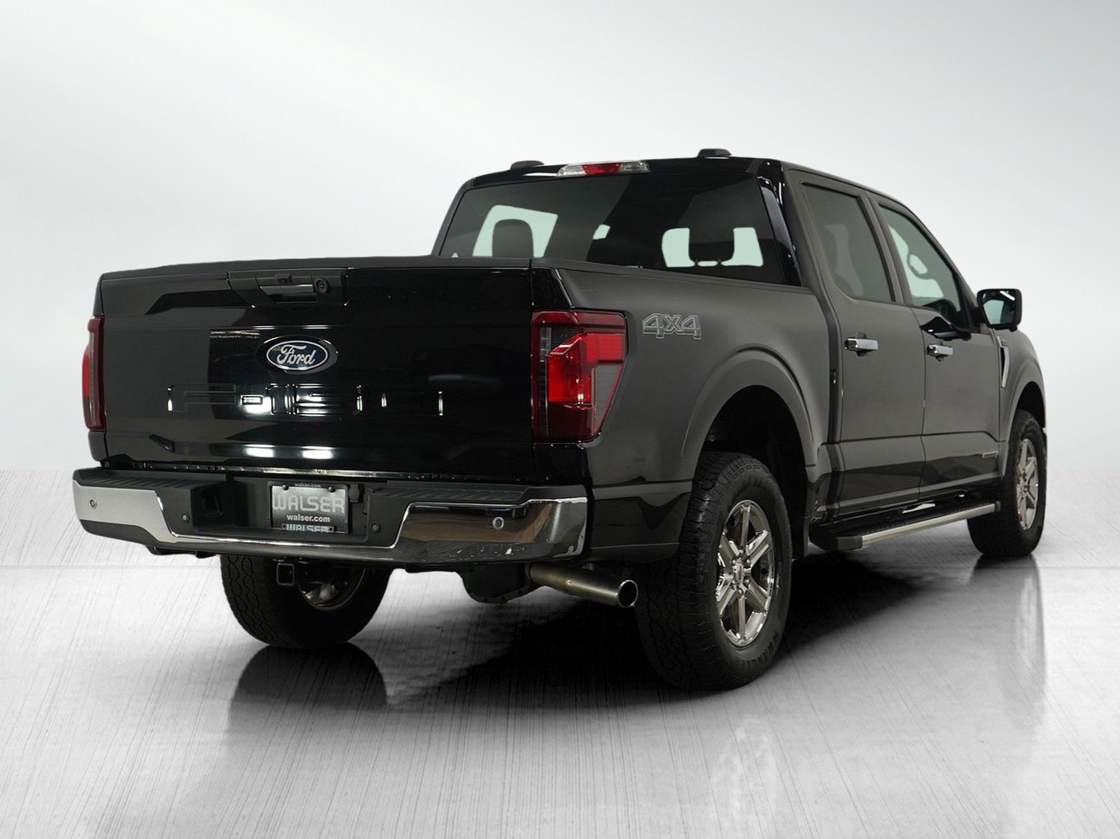 Used 2024 Ford F150 XLT w/ Mobile Office Package image 5