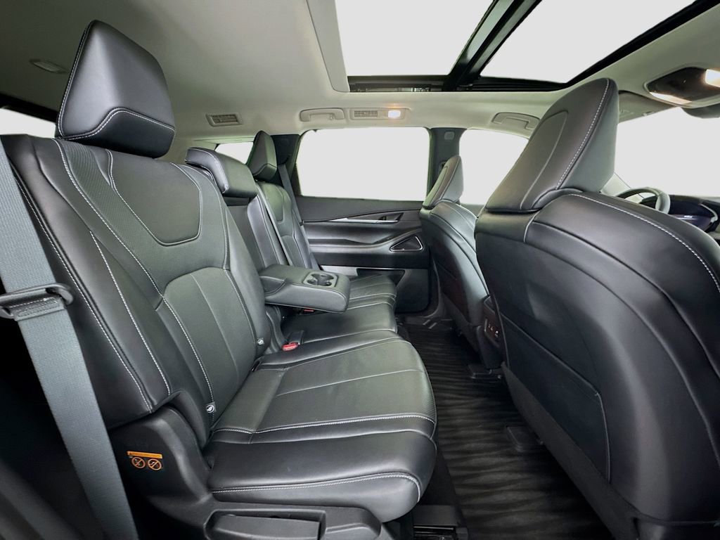 Used 2022 INFINITI QX60 Sensory image 29