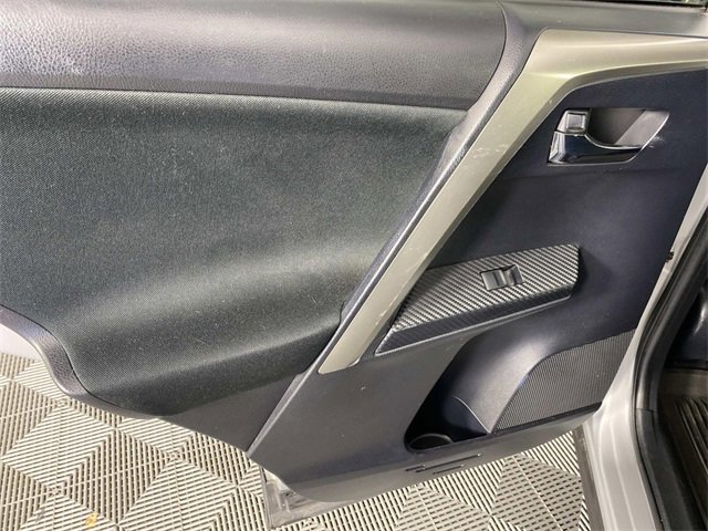 Used 2015 Toyota RAV4 XLE image 26