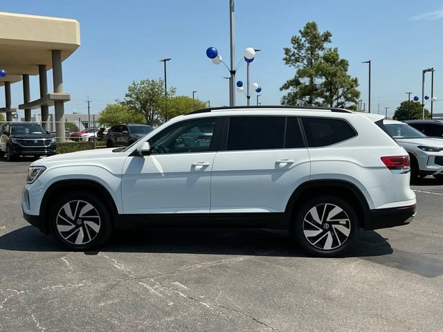 Used 2024 Volkswagen Atlas SE AWD/4WD image 6