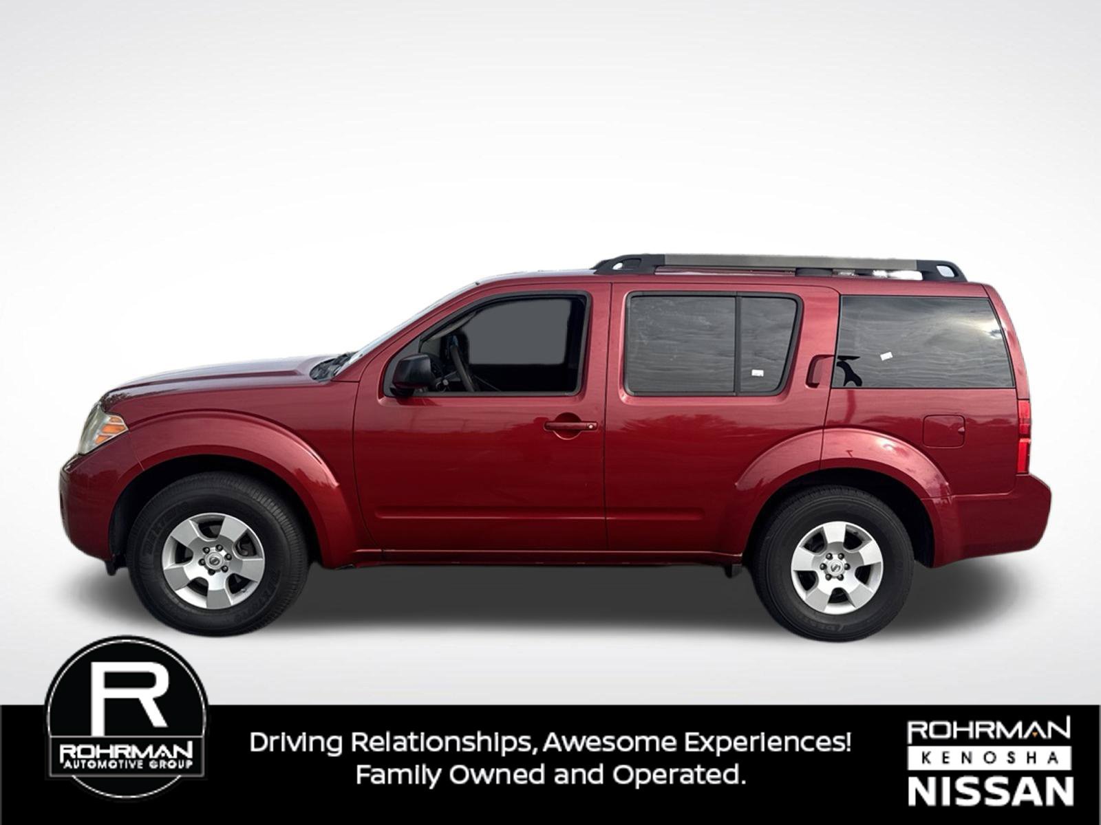 Used 2010 Nissan Pathfinder S AWD/4WD image 8