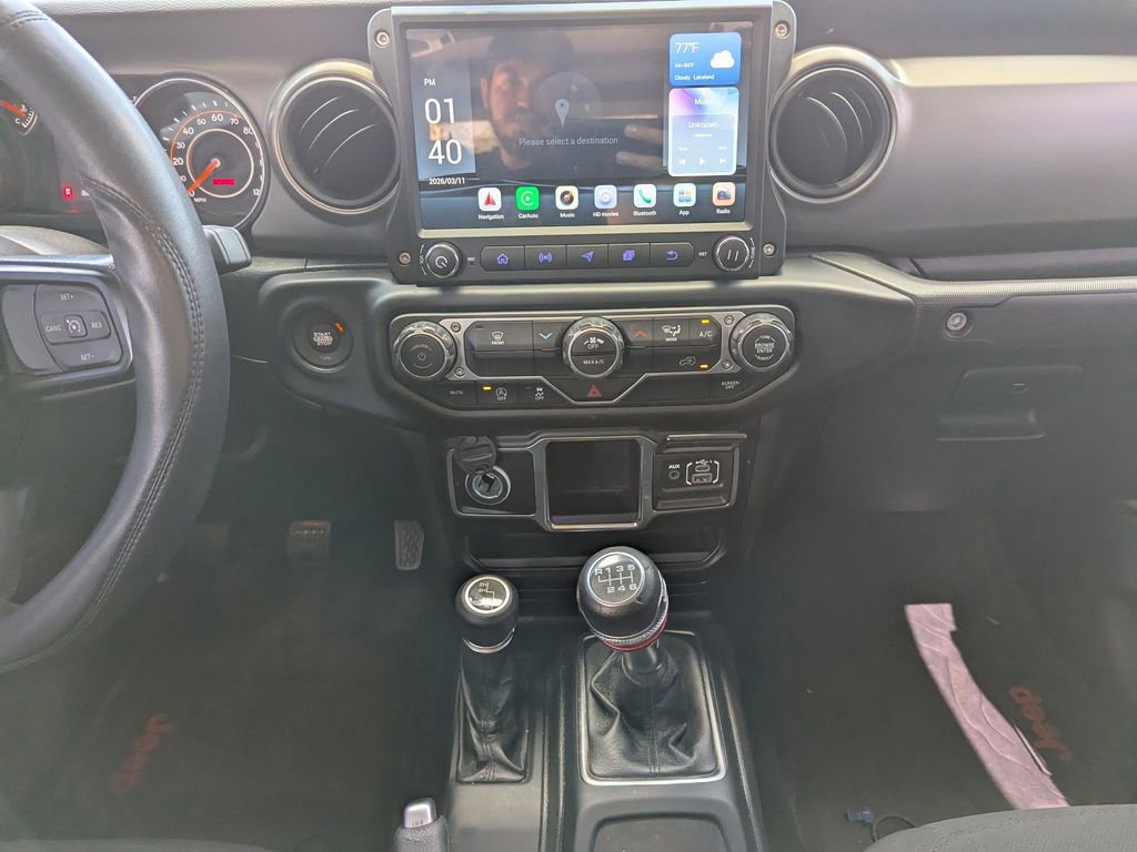 Used 2022 Jeep Gladiator Sport image 11