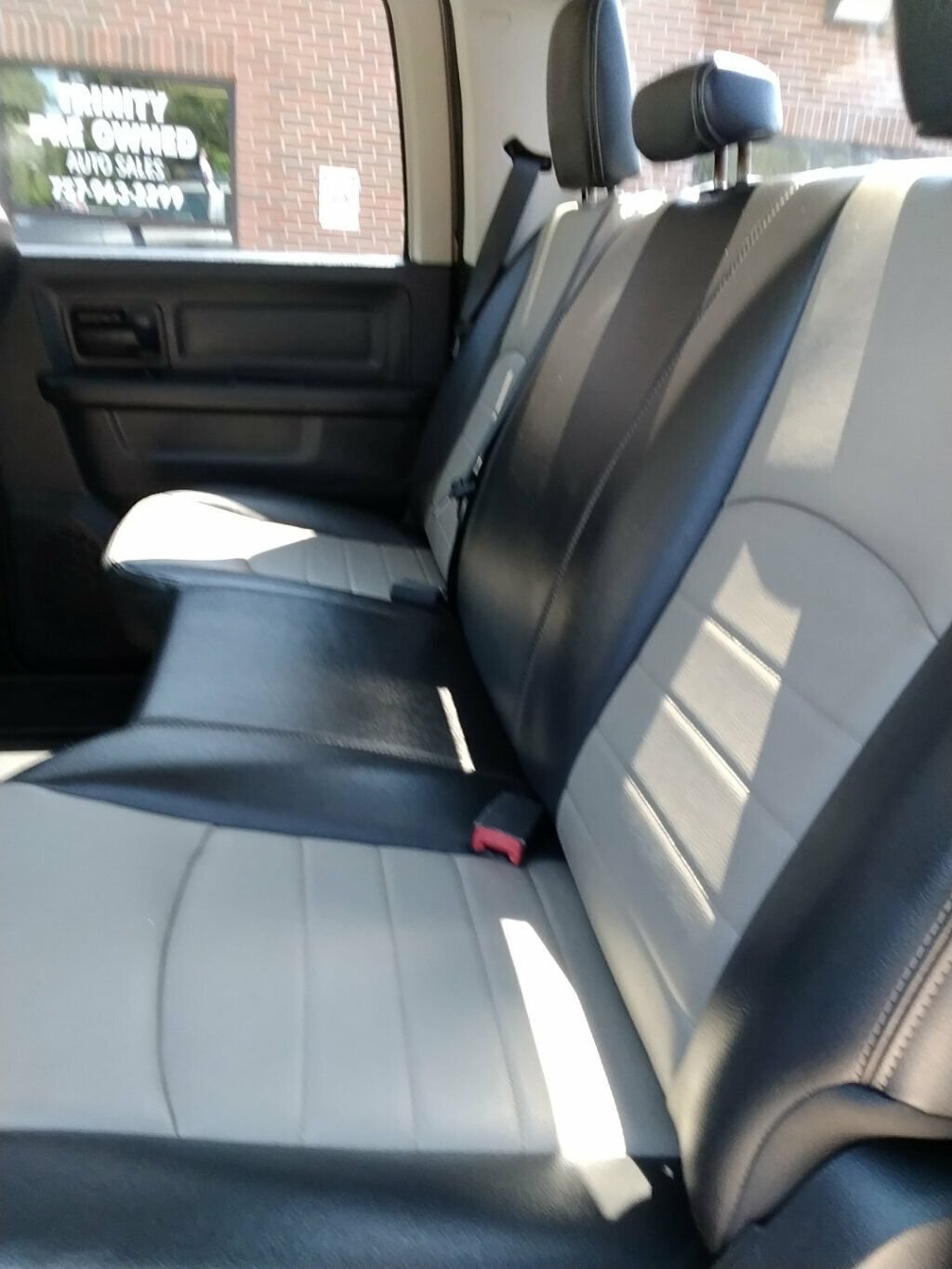 Used 2011 RAM 1500 ST w/ Protection Group AWD/4WD image 10