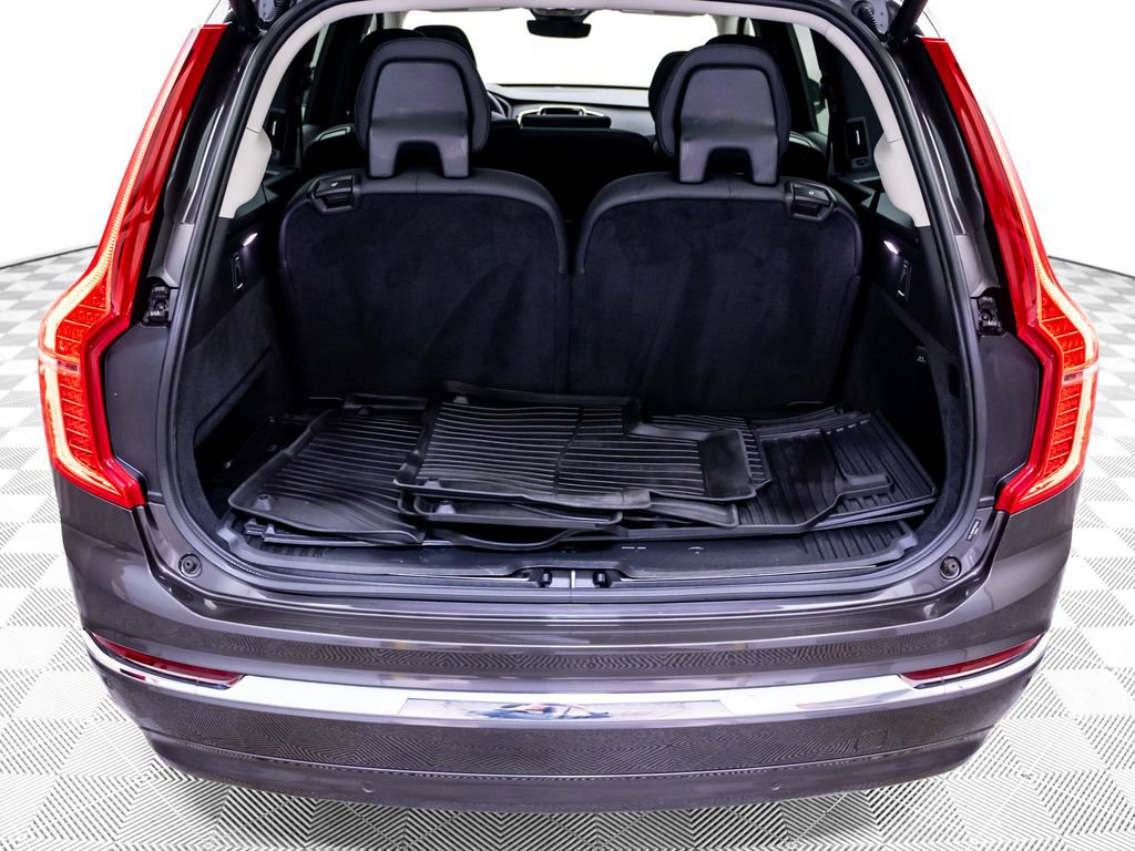 Used 2023 Volvo XC90 B5 Plus w/ Protection Package AWD/4WD image 33
