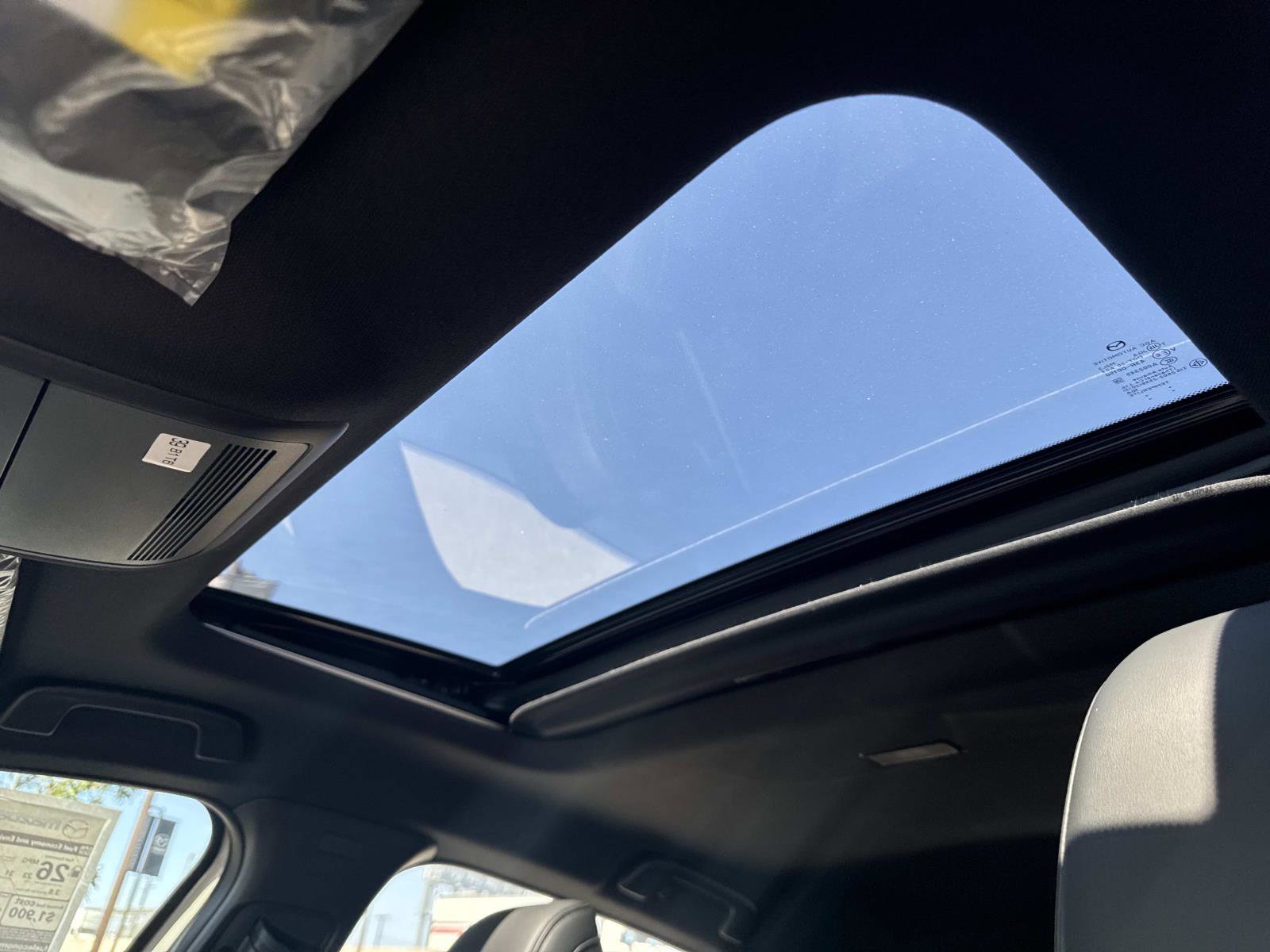 New 2026 MAZDA MAZDA3 Hatchback w/Premium Plus Pkg image 20