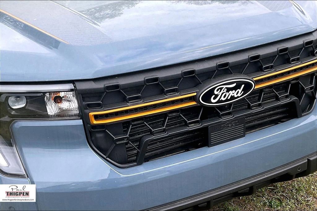New 2025 Ford Maverick Tremor image 9