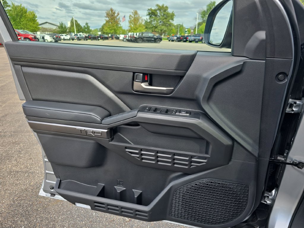 Used 2026 Toyota Tacoma TRD Off-Road w/ TRD Off Road Premium Package AWD/4WD image 29