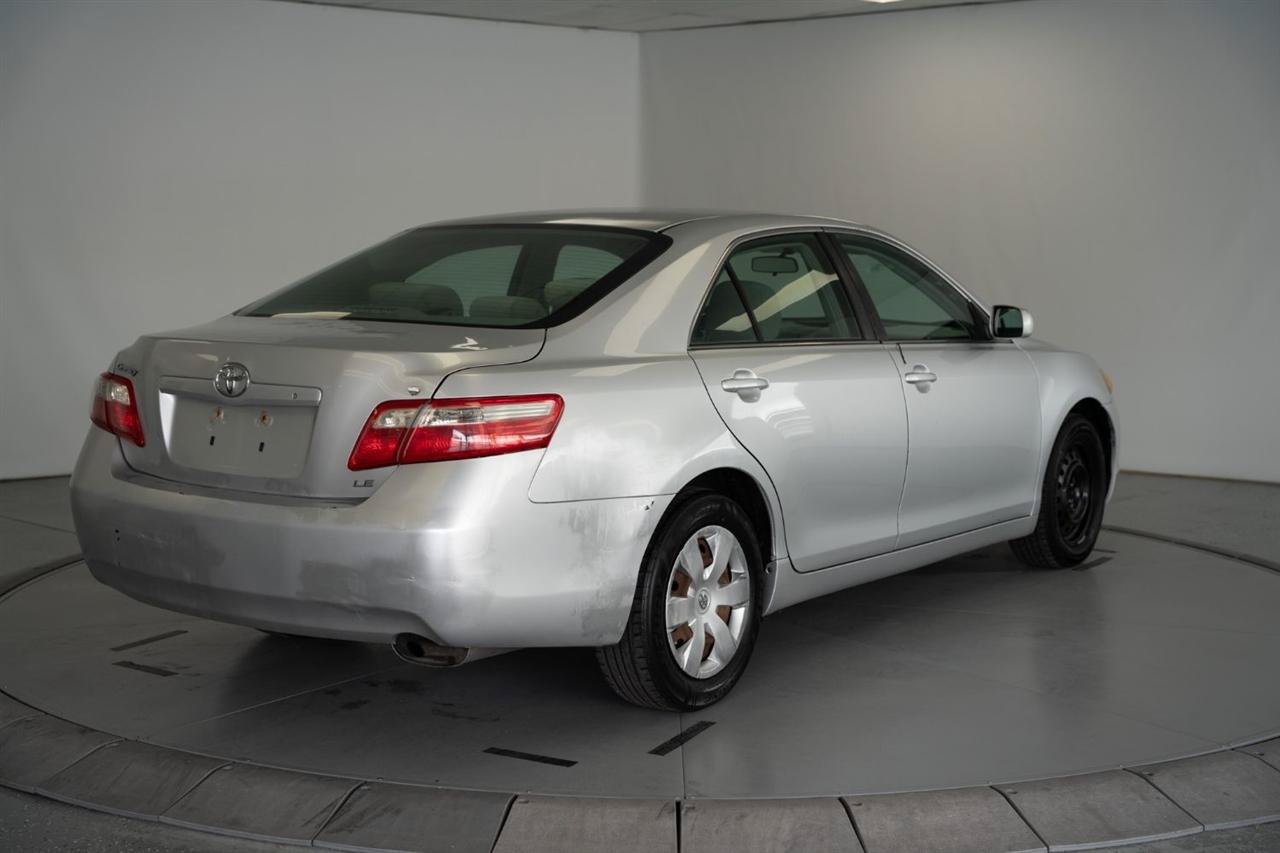 Used 2009 Toyota Camry FWD image 7