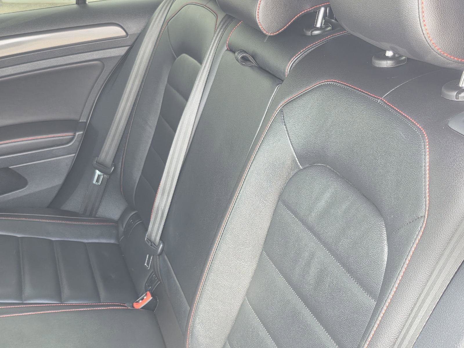 Used 2018 Volkswagen GTI SE w/ SE Leather Package FWD image 32