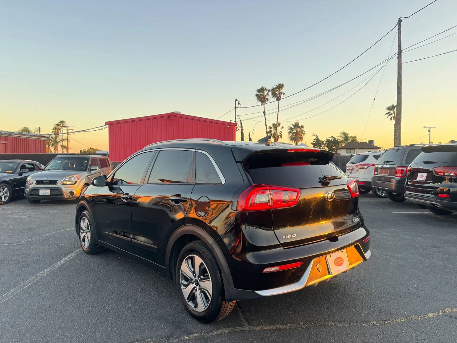 Used 2019 Kia Niro LX image 5