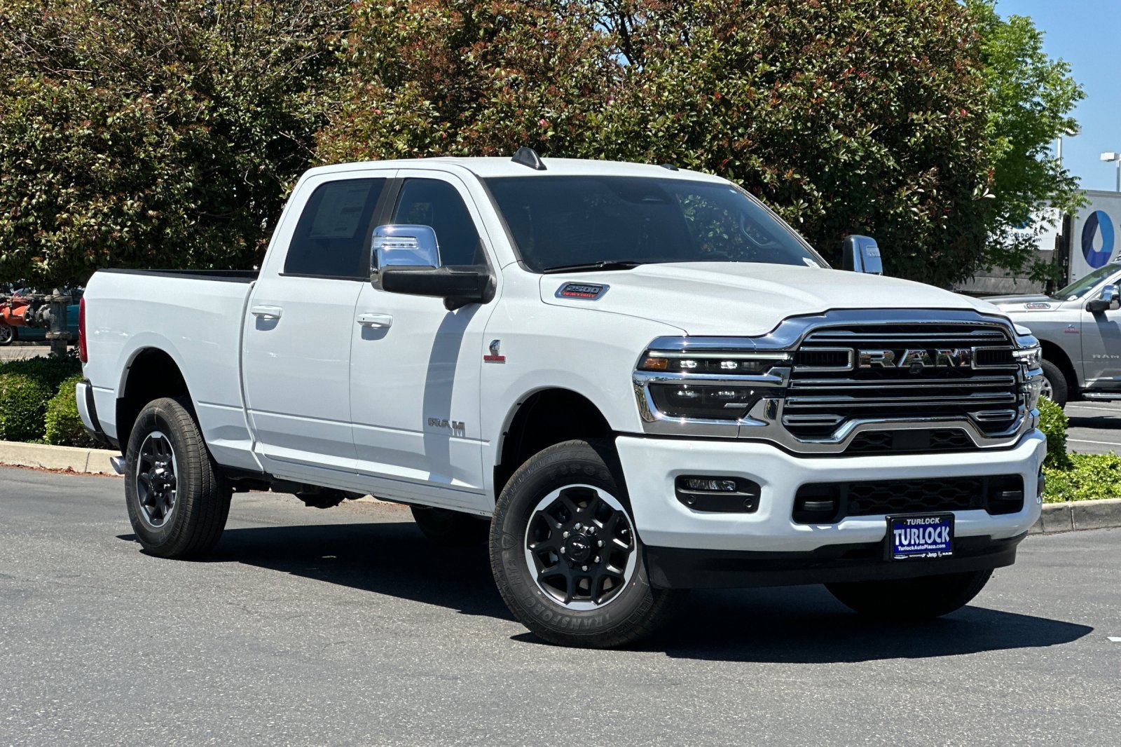 New 2025 RAM 2500 Laramie w/ Towing Technology Group image 2