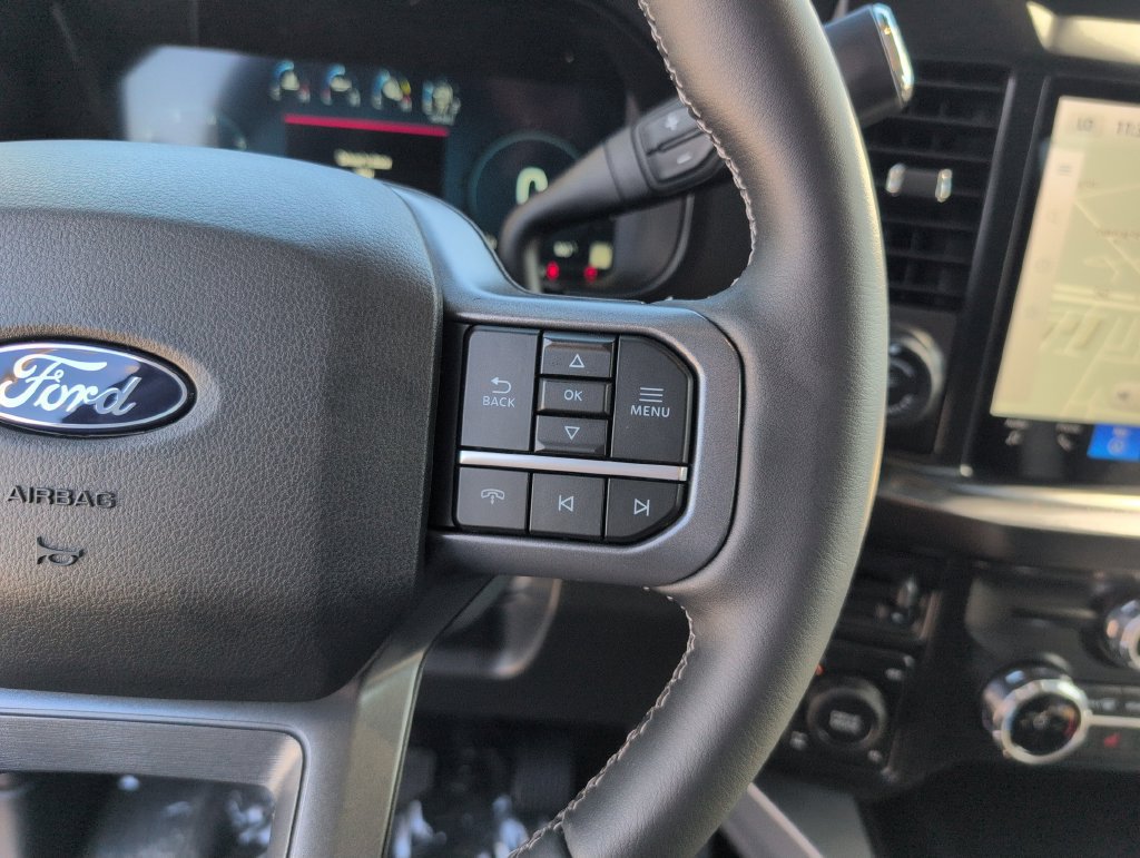 New 2027 Ford F250 Lariat w/ Lariat Ultimate Package AWD/4WD image 32