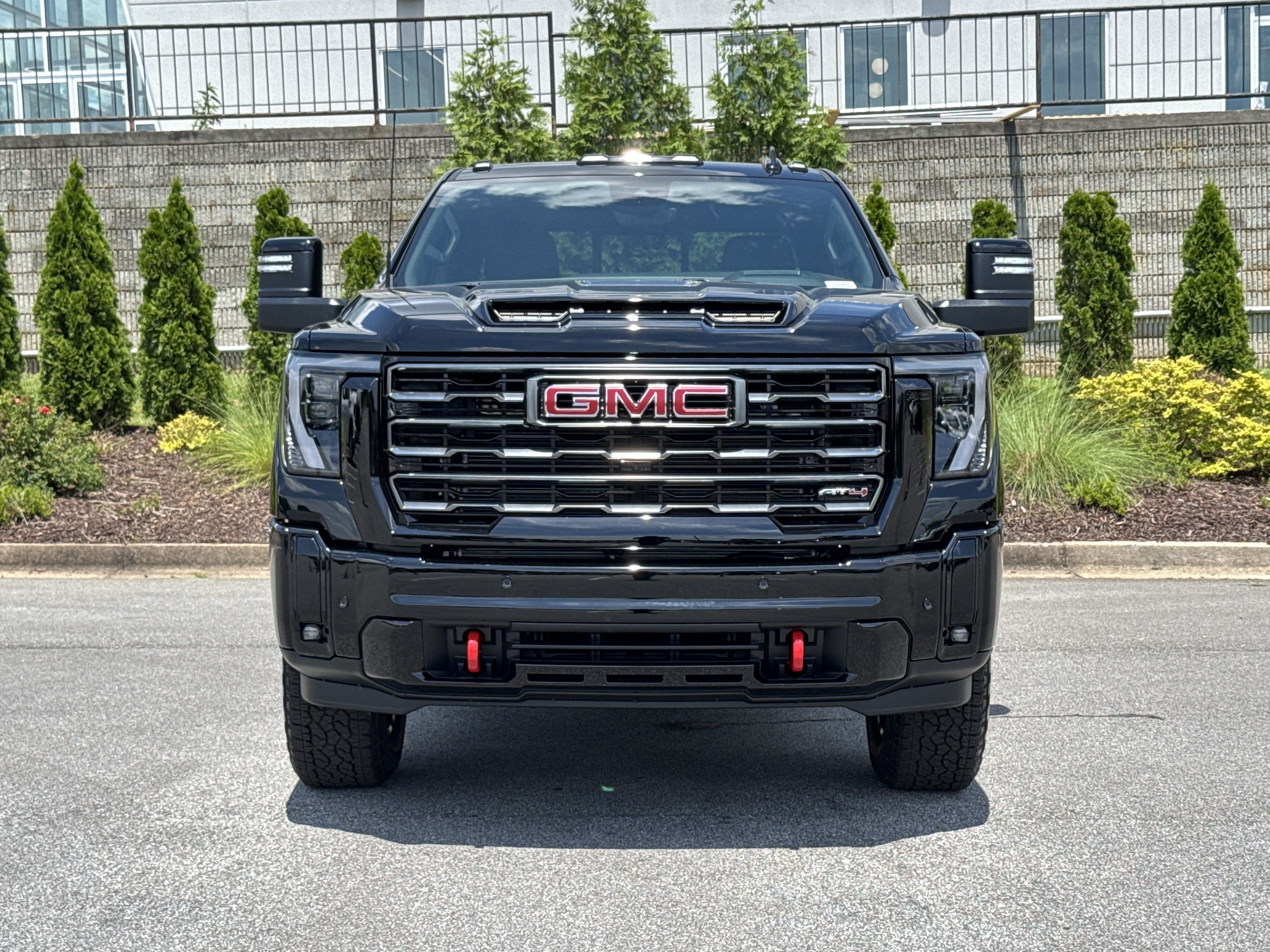 New 2026 GMC Sierra 2500 AT4 w/ AT4 Premium Plus Package AWD/4WD image 3
