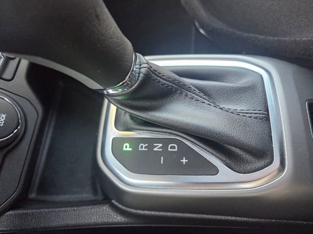 Used 2019 Jeep Renegade Limited w/ Quick Order Package 22P image 13