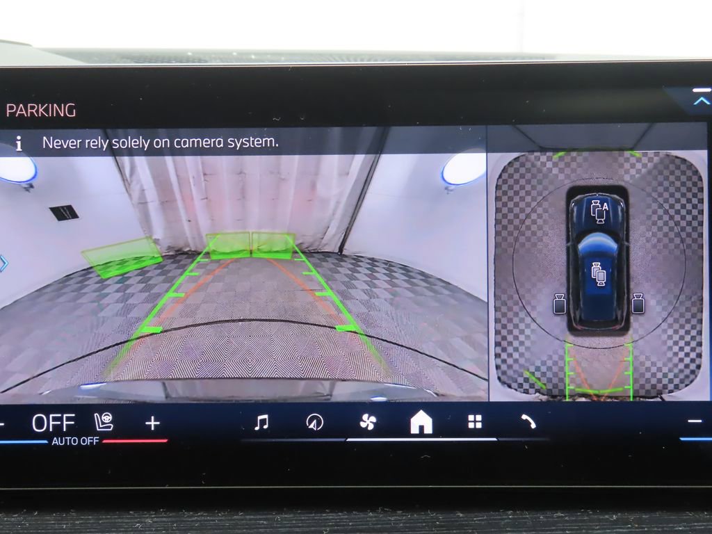 New 2026 BMW X5 sDrive40i w/ M Sport Package image 15