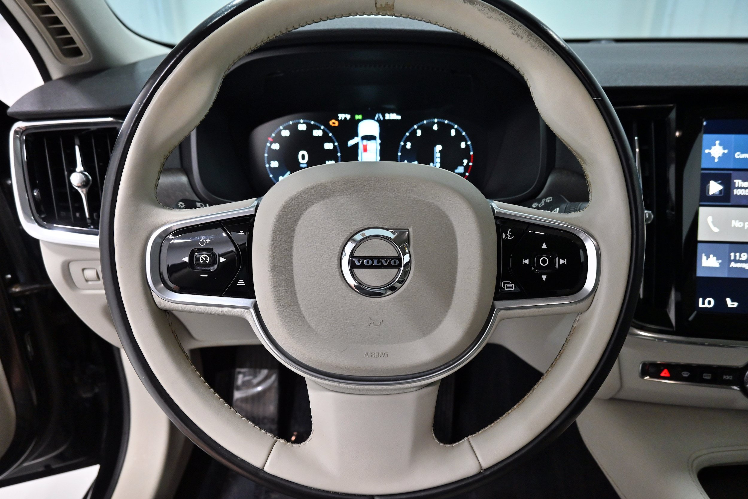 Used 2018 Volvo V90 T6 Cross Country w/ Convenience Package AWD/4WD image 7