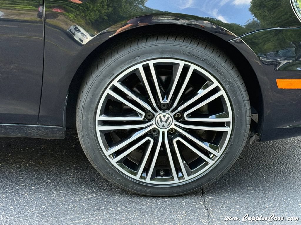Used 2015 Volkswagen Eos Final Edition FWD image 41