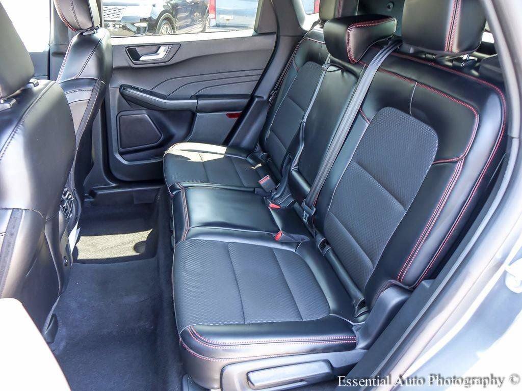 Certified 2026 Ford Escape ST-Line AWD/4WD image 13